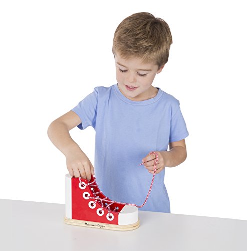 Melissa & Doug Zapato de madera para amarrar - Ivanna & Pau - Juguetes, material didactico y productos para niños y el bienestar familiar