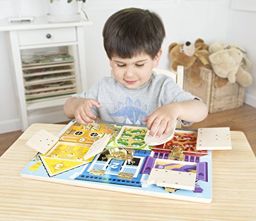 Melissa & Doug - Tablero de pestillos de madera.