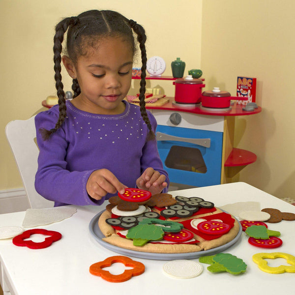 Melissa & Doug Set de Alimentos de Fieltro para Preparar Pizza, Juego de Imitación, Comida de Juguete Fácil de Limpiar, Incluye Ideas de Juego (42 Piezas) - Ivanna & Pau - Juguetes, material didactico y productos para niños y el bienestar familiar